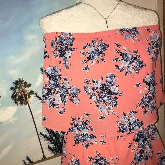 Rose print romper - Picture 2 of 4